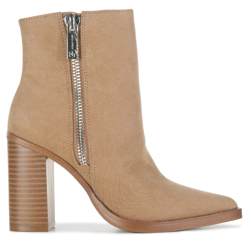 Buana Block Heel Bootie - Picture 4 of 5